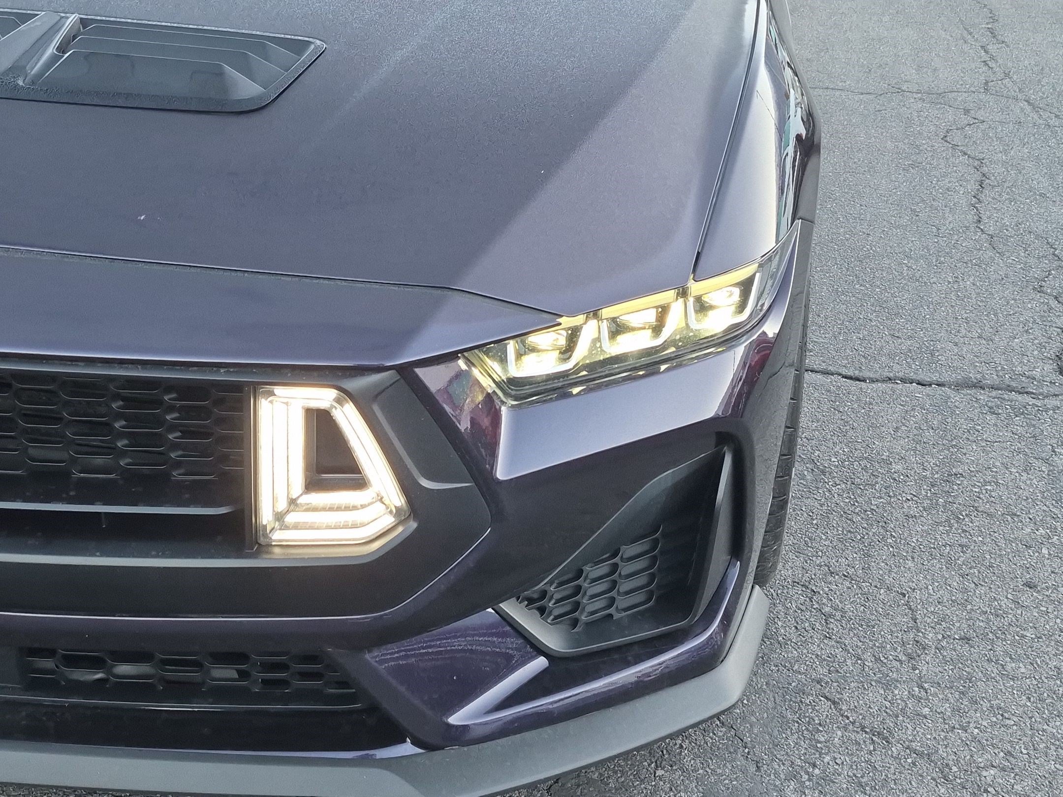 Used 2024 Ford Mustang GT Premium RWD image 13