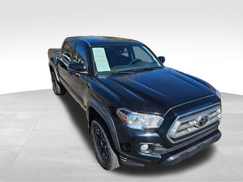 Used 2021 Toyota Tacoma SR5 w/ Trail Edition image 2