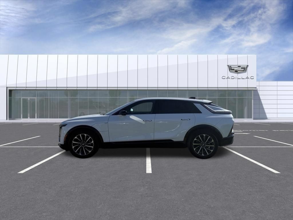 Certified 2024 Cadillac Lyriq Sport AWD/4WD image 5