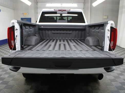 Used 2022 GMC Sierra 2500 Denali AWD/4WD image 50