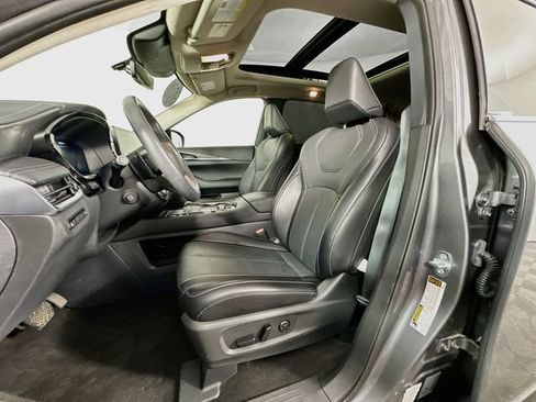Used 2024 INFINITI QX60 Luxe AWD/4WD image 4