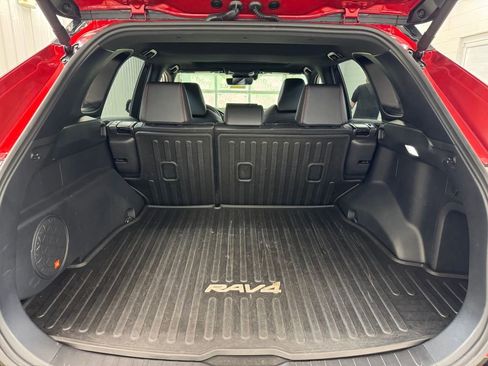 Used 2025 Toyota RAV4 XSE w/ Weather Package AWD/4WD image 23