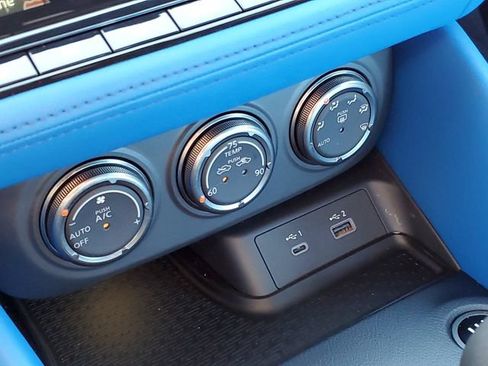 Used 2024 Nissan Z Performance w/ Floor Mat Package RWD image 30