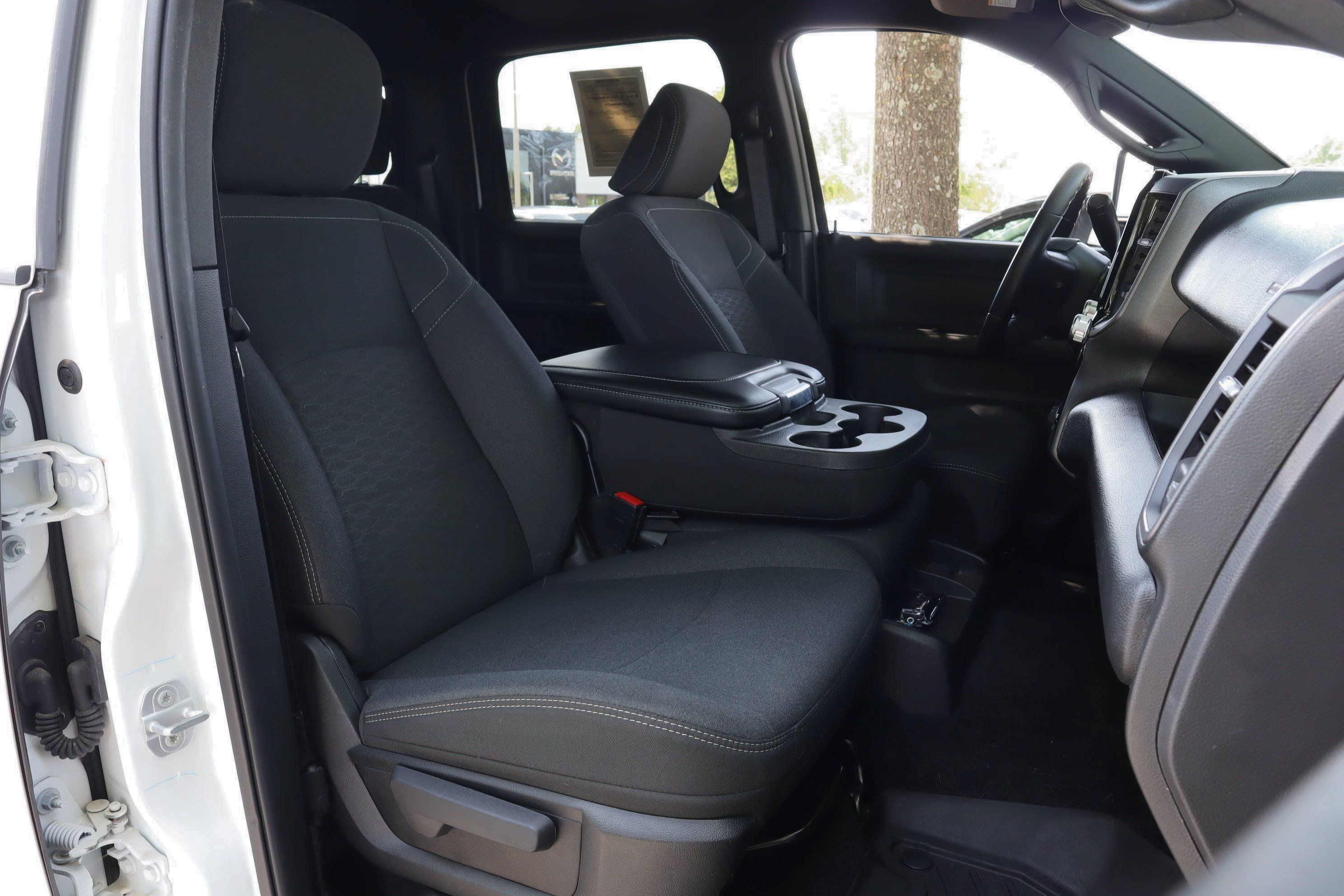 Used 2025 RAM 2500 Tradesman AWD/4WD image 28
