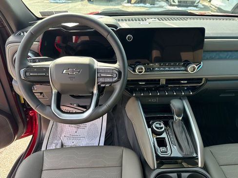 Used 2026 Chevrolet Colorado ZR2 w/ ZR2 Bison Edition image 8