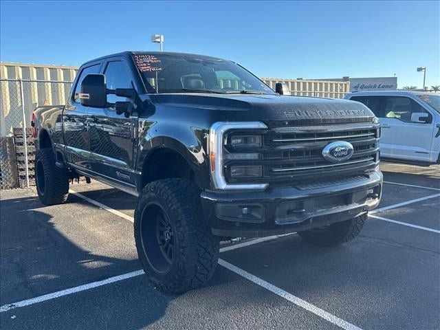 Used 2025 Ford F350 Platinum w/ FX4 Off-Road Package AWD/4WD image 1