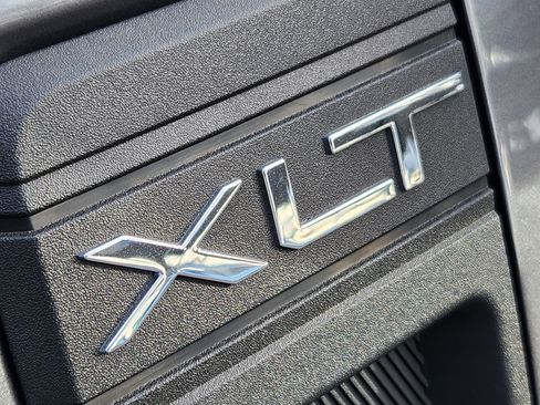 Used 2022 Ford Maverick XLT w/ Equipment Group 300A Standard image 8