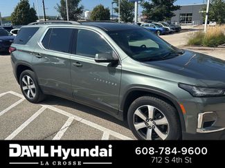 Used 2023 Chevrolet Traverse LT w/ LT Premium Package AWD/4WD video 1