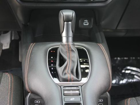Used 2025 Honda HR-V Sport image 18
