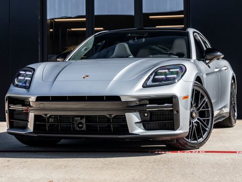 New 2026 Porsche Panamera GTS AWD/4WD image 1