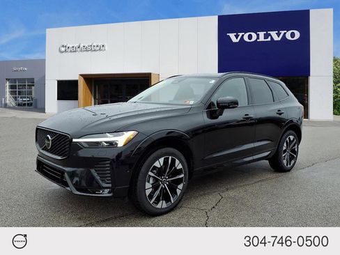 New 2026 Volvo XC60 B5 Plus w/ Climate Package image 7