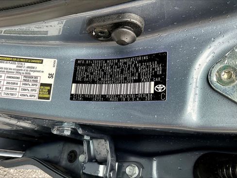 Used 2024 Toyota Corolla LE FWD image 33