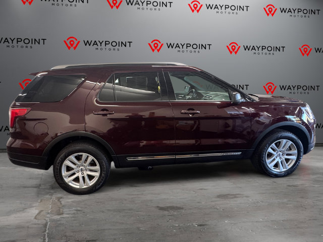 Used 2019 Ford Explorer XLT AWD/4WD image 8
