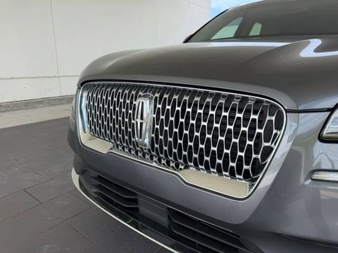 Used 2022 Lincoln Corsair FWD image 2