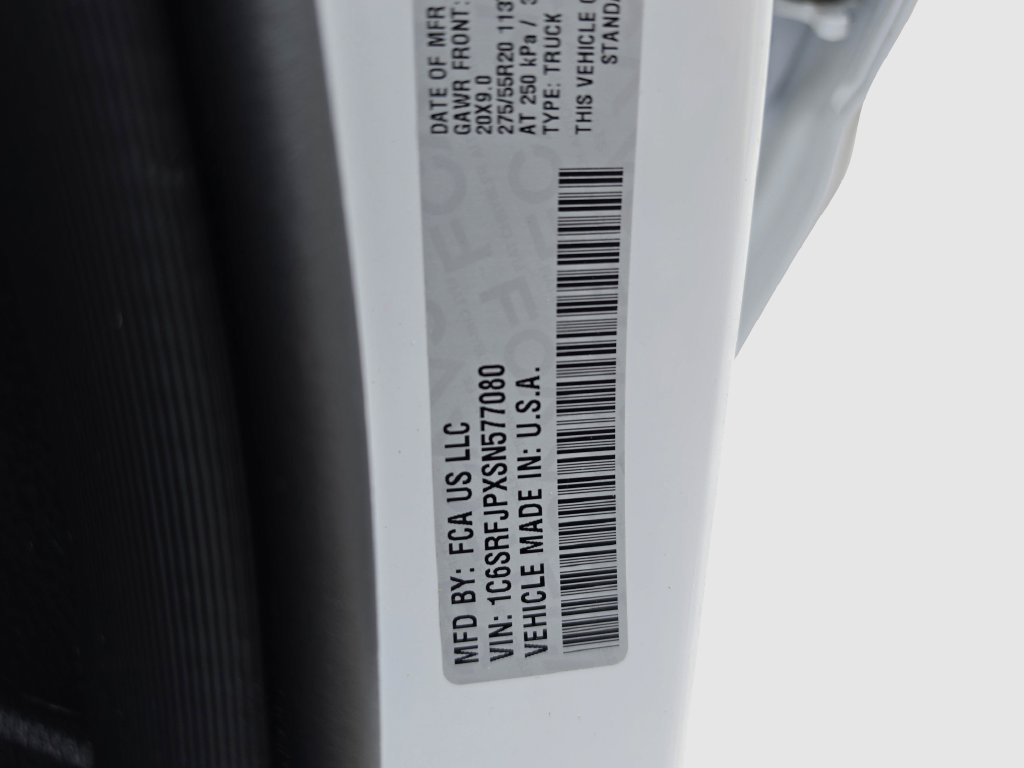Used 2025 RAM 1500 Laramie AWD/4WD image 18