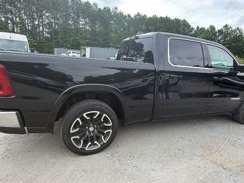 Used 2025 RAM 1500 Limited AWD/4WD image 8