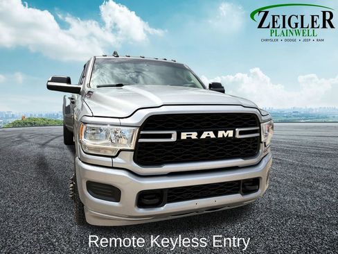 Used 2019 RAM 3500 Tradesman AWD/4WD image 8