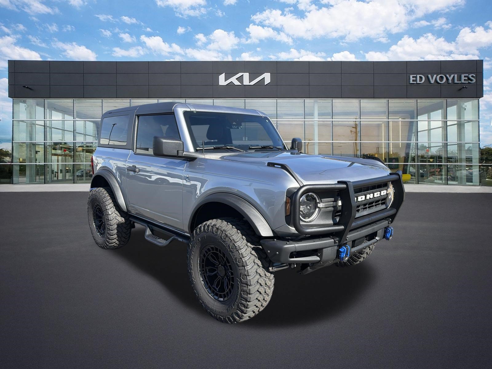 Used 2024 Ford Bronco Black Diamond AWD/4WD image 1
