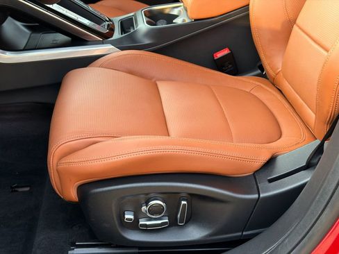 Used 2024 Jaguar I-PACE R-Dynamic HSE AWD/4WD image 18