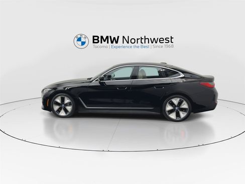 Used 2025 BMW i4 xDrive40i w/ Parking Assistance Package image 11