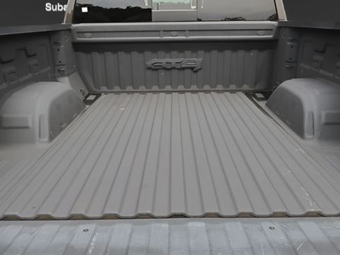 Used 2023 GMC Sierra 1500 AT4 w/ Technology Package AWD/4WD image 22
