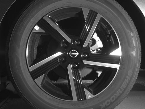 Used 2025 Nissan Sentra SV image 14