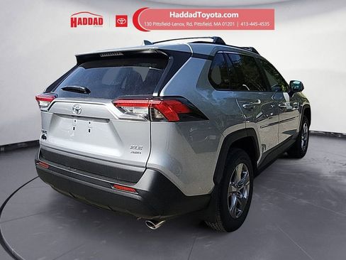 New 2025 Toyota RAV4 XLE image 5
