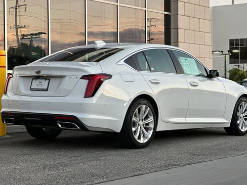 Used 2025 Cadillac CT5 Premium Luxury image 4