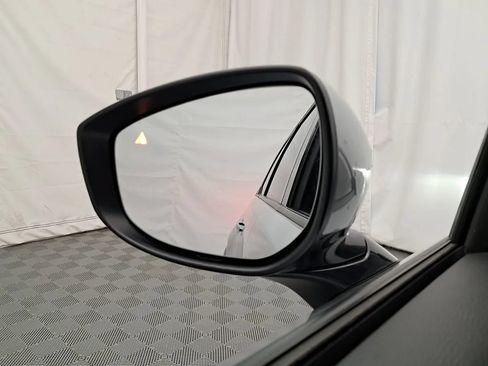 Used 2024 MAZDA CX-90 Plug-In Hybrid w/ Premium Pkg AWD/4WD image 15
