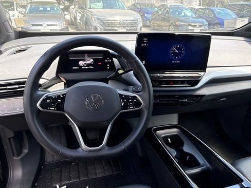 Used 2023 Volkswagen ID.4 S RWD image 6