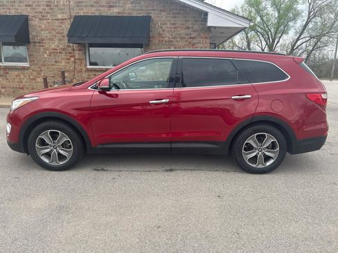 Used 2013 Hyundai Santa Fe GLS image 10