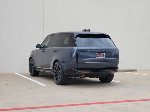 New 2026 Land Rover Range Rover Long Wheelbase SE AWD/4WD image 3