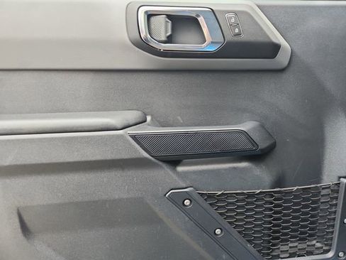 Used 2024 Ford Bronco Big Bend image 21