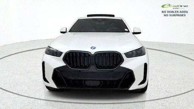 Used 2024 BMW X6 xDrive40i w/ M Sport Professional Package AWD/4WD image 2