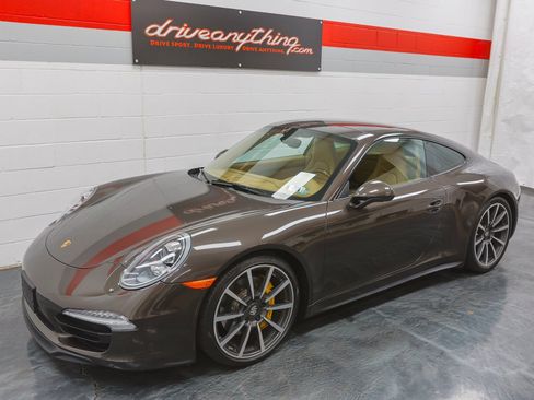 Used 2014 Porsche 911 Carrera 4S image 1