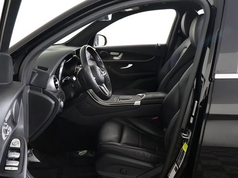 Used 2022 Mercedes-Benz GLC 300 GLC 300 image 22