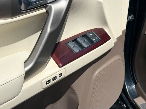 Used 2017 Lexus GX 460 Premium AWD/4WD image 15
