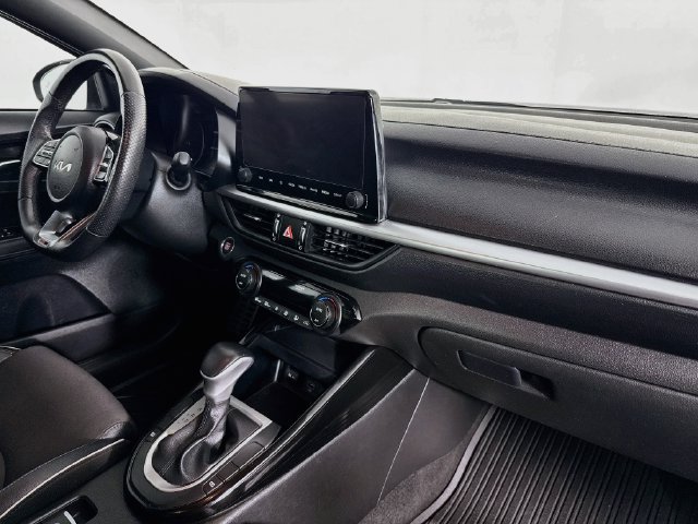 Used 2023 Kia Forte GT-Line w/ GT-Line Technology Package FWD image 27