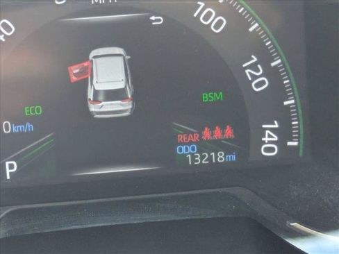 Used 2023 Toyota RAV4 XLE w/ Convenience Package FWD image 11