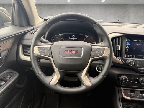 Certified 2024 GMC Terrain Denali w/ Denali Premium Package AWD/4WD image 17