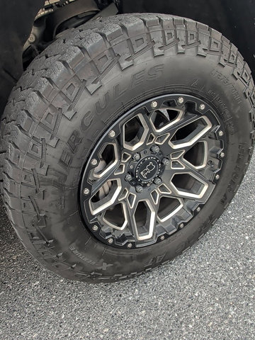 Used 2020 Chevrolet Silverado 1500 RST w/ All-Star Edition AWD/4WD image 14