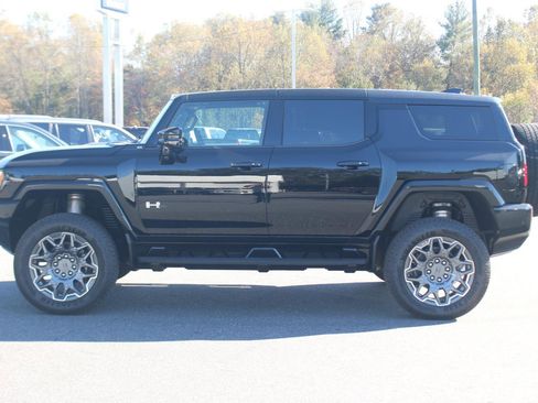 New 2025 GMC Hummer EV 3X image 4