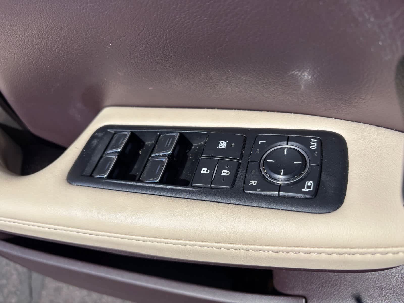 Used 2018 Lexus RX 350 AWD w/ Premium Package image 14