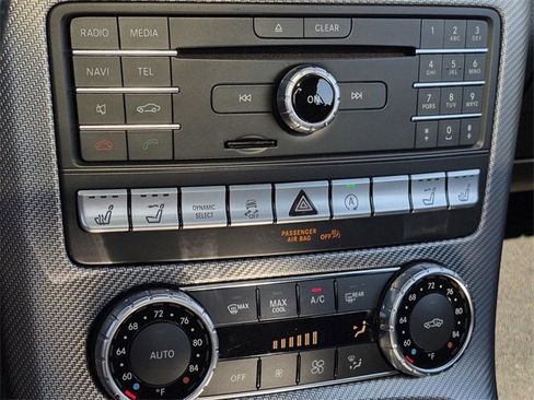 Certified 2019 Mercedes-Benz SLC 300 image 25