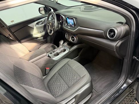 Used 2020 Chevrolet Blazer LT image 43