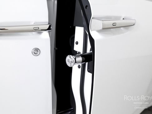 Certified 2023 Rolls-Royce Phantom Sedan w/ The Phantom Package image 24