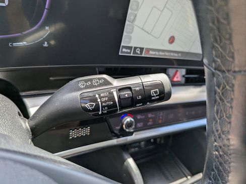 Certified 2023 Kia Sportage EX FWD image 33