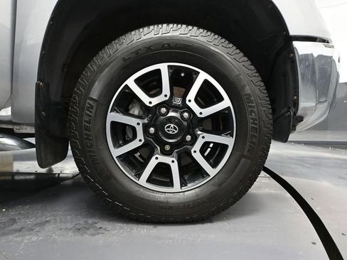 Used 2015 Toyota Tundra SR5 image 15