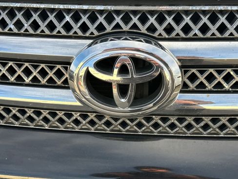 Used 2007 Toyota Highlander Limited image 3