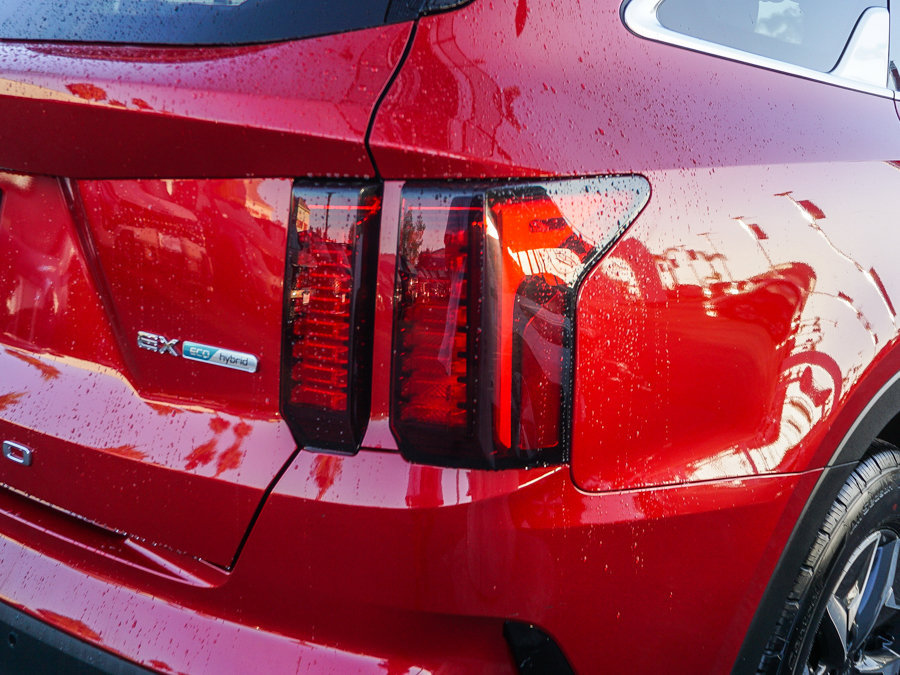 Certified 2021 Kia Sorento EX FWD image 8